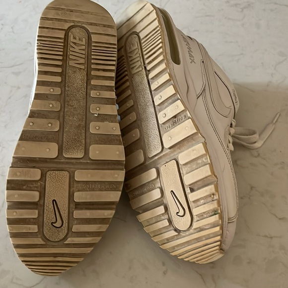 Vintage 2007 Nike Air Max 317934-111 - Picture 5 of 10